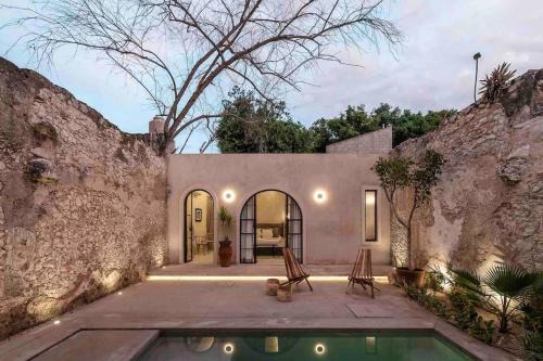 Centro Casa | NEWLY RESTORED HOUSE “Casa Lohr” with private pool