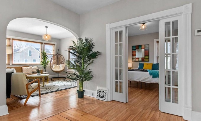 Appleton Casa | Newly Updated! 2 Min to Downtown Appleton! 4BD/2BA