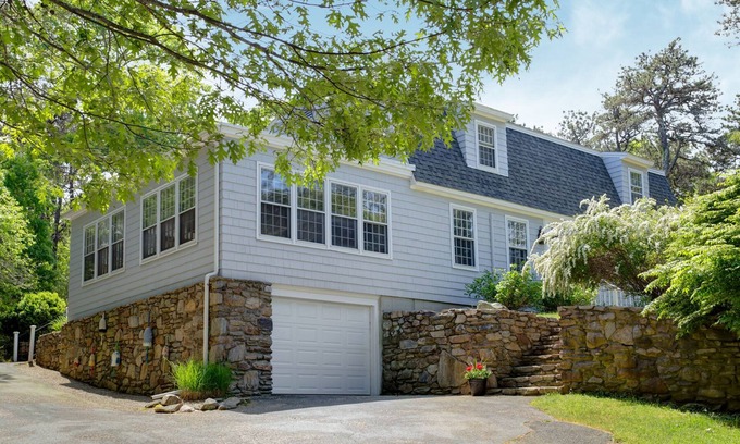 Brewster Casa | Familia recientemente Actualizado 5BR / 2BA 2500Sqft Very Private Home, Wi-Fi y aire Conditioned!