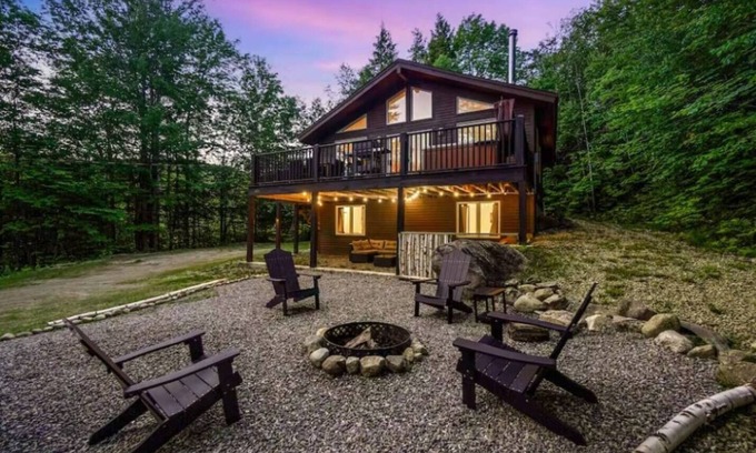 Sunday River Area Chalet De Esquí | Newly Updated Chalet- 5 min to Sunday River-Hottub