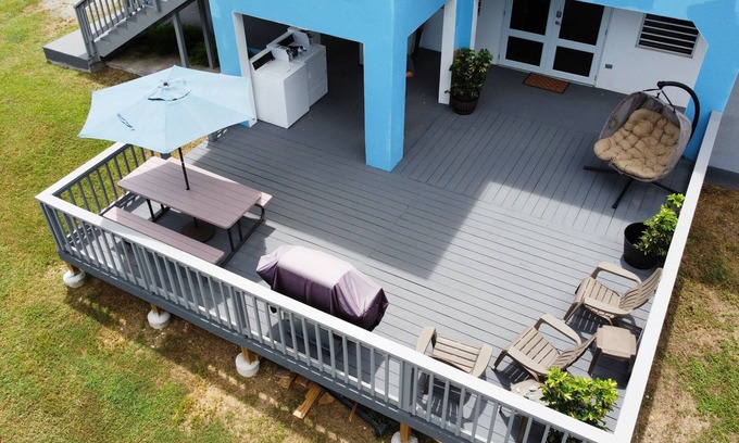 Sion Farm Apartamento | Newly updated Deluxe King Bed and memory foam mattress!!