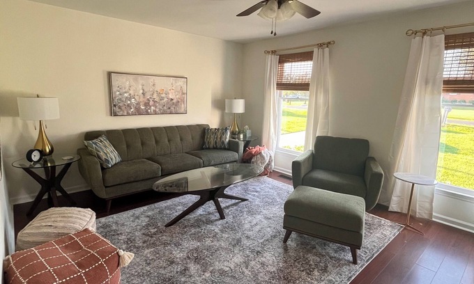 Haw River Casa | Newly Updated Home w/Easy Access to I-85/I-40