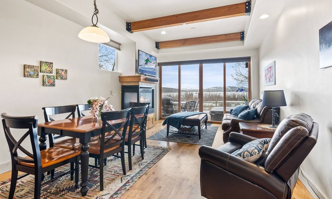 South Snyderville Basin Casa | Newpark, Close to ski resorts and restaurants, Amazing Views, Private hot tub
