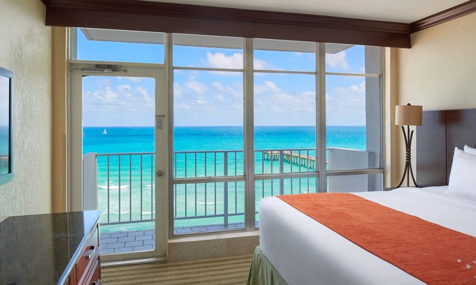 Sunny Isles Beach Complejo | Newport Beachside Hotel & Resort