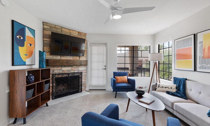 Fountain Hills Condominio | Next to Fountain Park, Hiking, Dining, Fountain View!