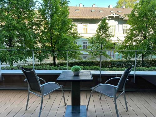 Tatari Apartamento | Next to Old Town, Free Underground Parking, Peaceful Location