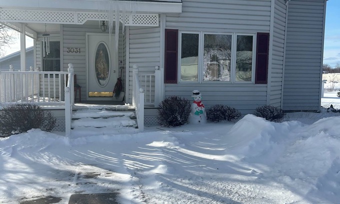 Pound Casa | NFL Draft Charming 4 bedroom House small town appeal Pound 35 min. from Stadium