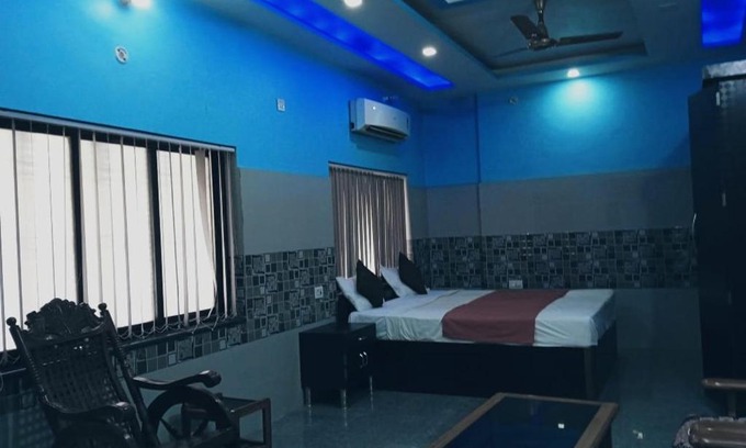 Varanasi Apartamento | NGO Cottage For Family