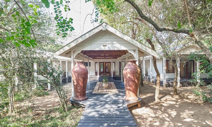 Hluhluwe Cabina | Nguni Lodge