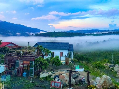 Kon Plong Apartamento | Nhà Cậu Tư Măng Đen