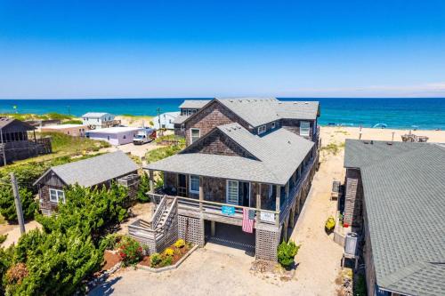 Nags Head Casa | NH340 Gillam Hall