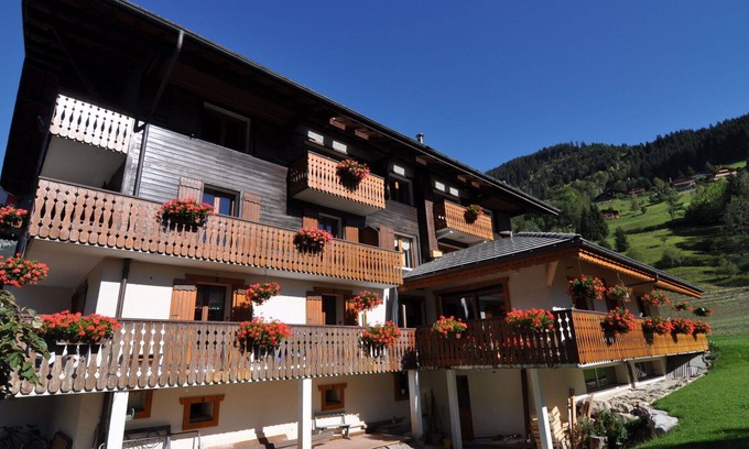 La Chapelle-d'Abondance Apartamento | Hermoso apartamento para 6 personas con WIFI, TV, balcón, mascotas permitida y aparcamiento