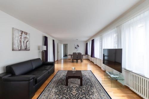 Seefeld Apartamento | Nice and big 1 bedroom flat city center/near lake (Dahlia8)