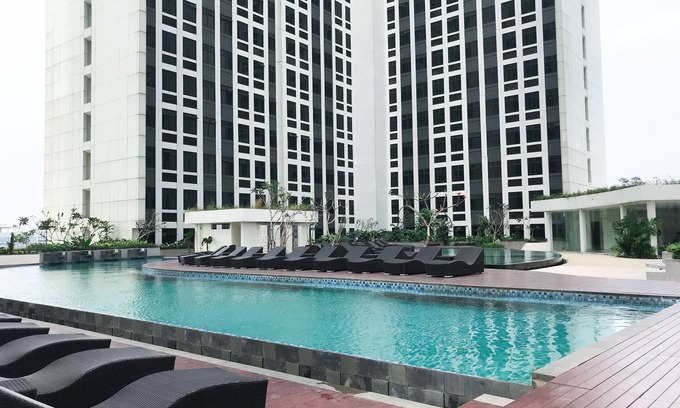 Cikarang Apartamento | Nice And Cozy Studio At Pollux Chadstone Apartment