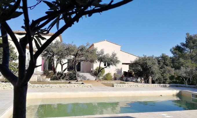 Poulx Villa | Bonita y espaciosa villa entre Nîmes y Uzès
