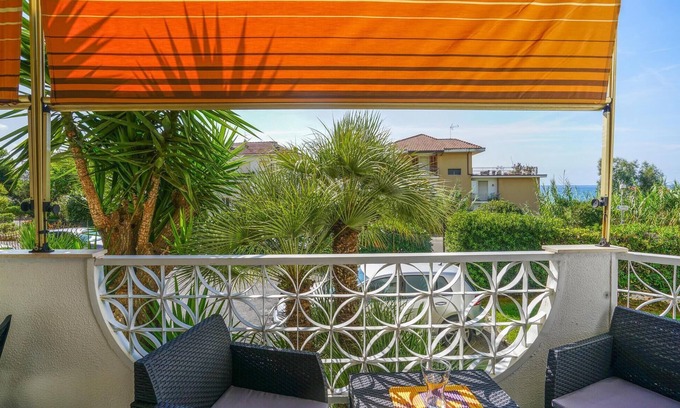 Santo Stefano al Mare Apartamento | Bonito apartamento en Santo Stefano al.