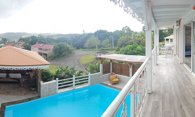 Saint-Joseph Casa | Nice apartment 8 minutes from la meynard hospital