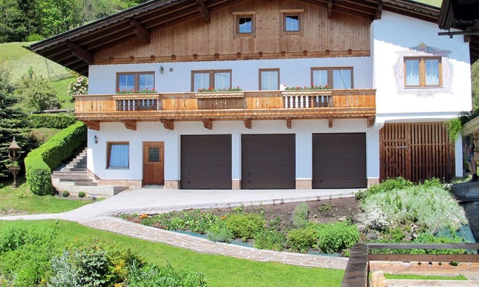 Zellbergeben Apartamento | Bonito apartamento para 5 personas con WIFI, TV, patio y aparcamiento