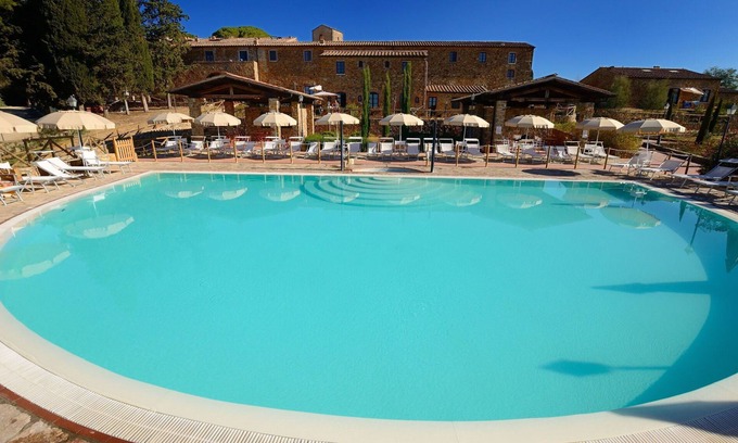 Casalappi Otro | Acogedor apartamento para 3 personas con piscina, A/C, TV, vista panorámica y aparcamiento