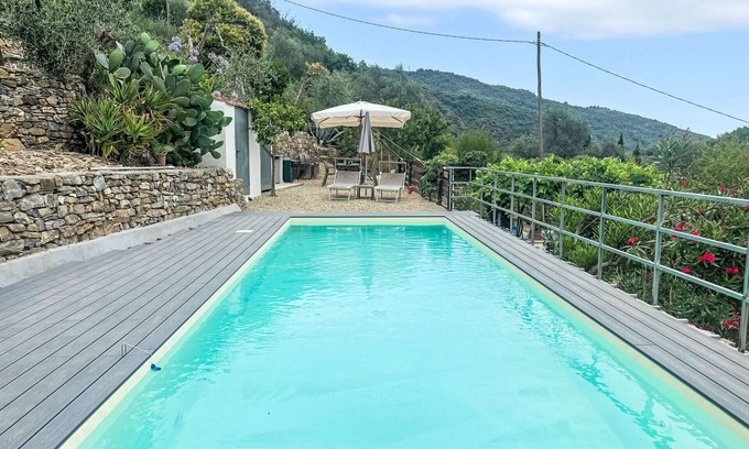 Prela Apartamento | Precioso apartamento para 5 personas con piscina, WIFI, TV, patio y mascotas permitida