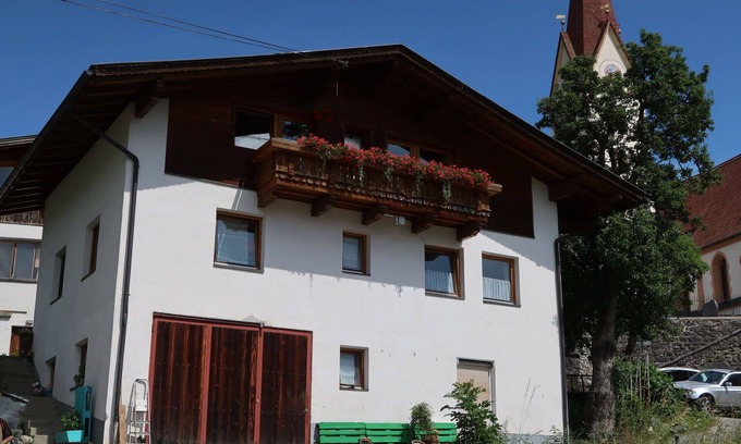 Kauns Apartamento | Acogedor apartamento para 6 personas con WIFI, TV, balcón, mascotas permitida y aparcamiento