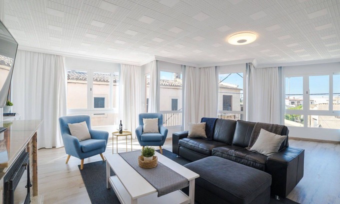 Binissalem Apartamento | Acogedor apartamento para 6 personas con WIFI, A/C, TV, patio y aparcamiento
