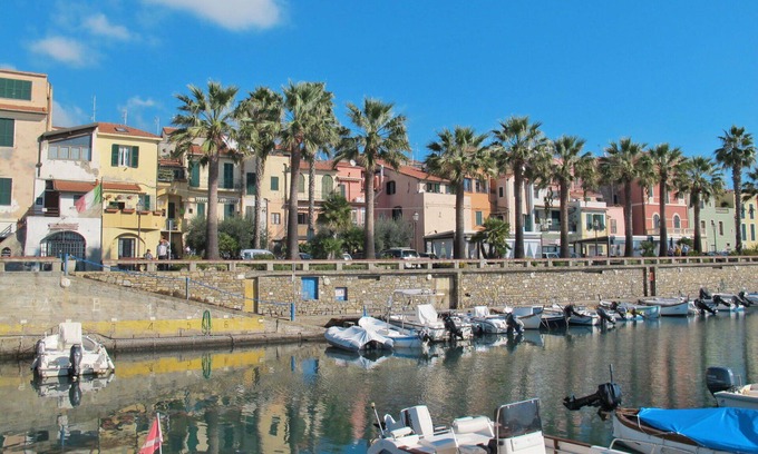 Riva Ligure Apartamento | Bonito apartamento para 4 personas con WIFI, mascotas permitida y aparcamiento