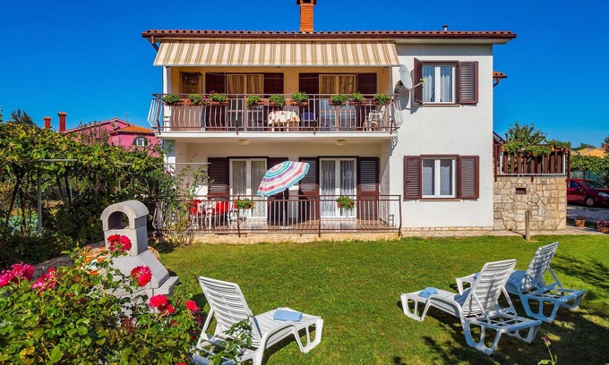 Kapelica Apartamento | Bonito apartamento en Kapelica con.