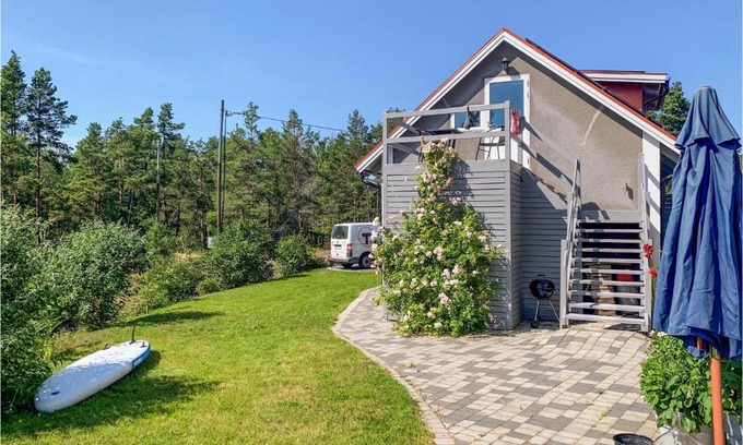 Oskarshamn Apartamento | Nice Apartment In Oskarshamn With Wifi
