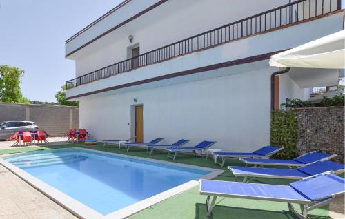 Palmi Apartamento | Nice Apartment In Palmi With Wifi