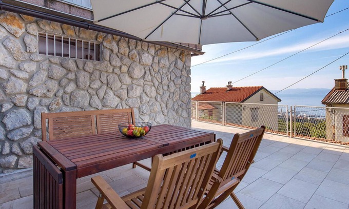 Rijeka Apartamento | Precioso apartamento en Rijeka con WiFi