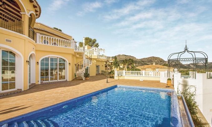 Orba Apartamento | Bonito apartamento en Trullent