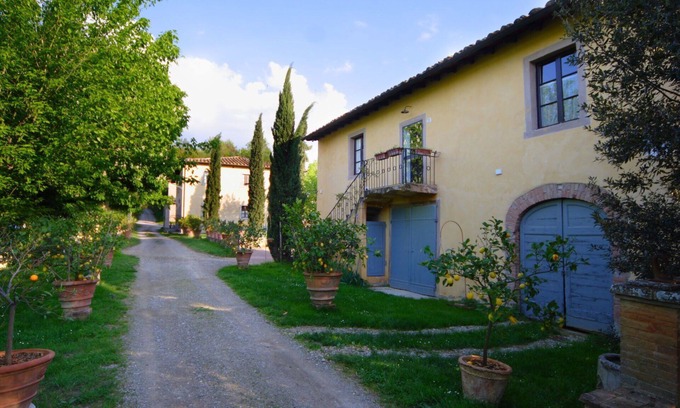 Poggiarello Villa | Apartamento en villa con piscina, WIFI, TV, patio, vista panorámica, cerca de San Gimignano