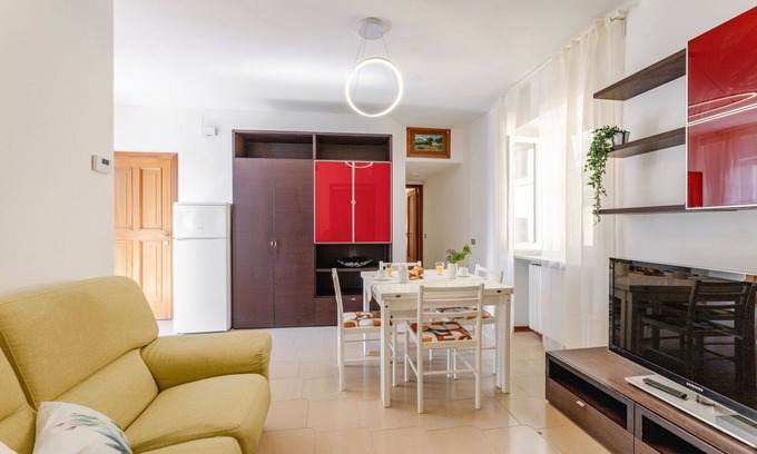 Loreto Apartamento | Hermoso apartamento con WIFI, A/C, TV, terraza y vista panorámica, cerca de Porto Recanati