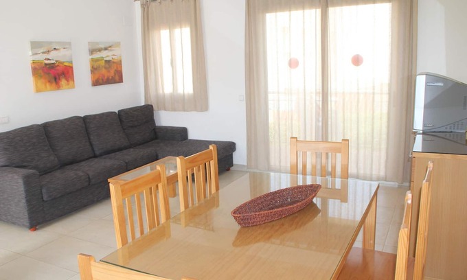 Creixell Apartamento | Bonito apartamento con terraza privada.