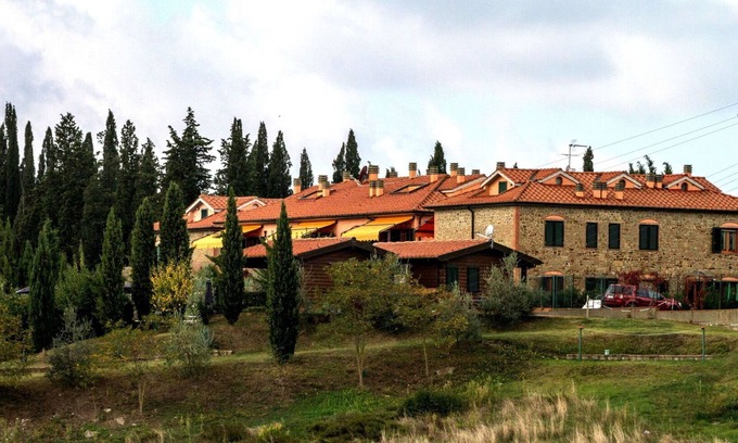 Sughera Apartamento | Apartamento con piscina, A/C, WIFI, TV, veranda, vista panorámica, cerca de San Gimignano