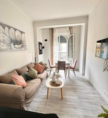 Vernier Apartamento | Nice Apt - City Center, Wifi, AC, 5-6 Pers