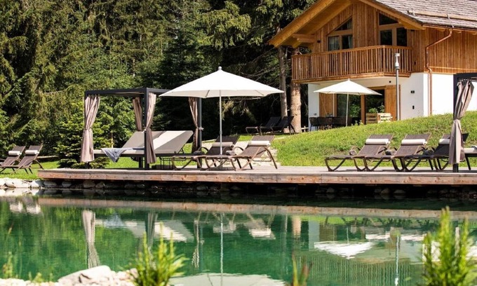 Tamsweg Chalet De Esquí | Bonito chalet en Wölting con estanque natural para nadar