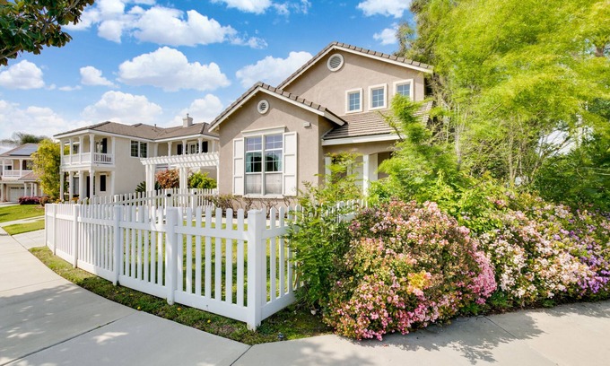Chino Casa | Nice Chino cozy house- 奇诺4房4卫大房整租
