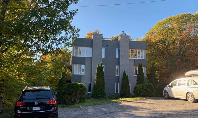 Sainte-Ann-des-Lacs Condominio | Bonito condominio cerca de Saint-Sauveur