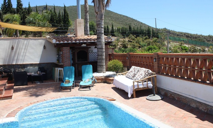 Salobreña Cabaña | Bonita casa rural en un entorno idílico disfrutando del mar y la montaña