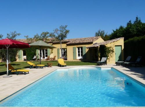 Mouries Casa | nice family vacation house with heated swimming pool, in mouries, alpilles areas 10 persons