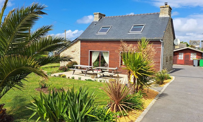 Lampaul-Plouarzel Casa | La casa de Amélie, vista al mar de Iroise, cómoda WIFI