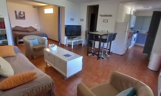 Cavalaire-sur-Mer Apartamento | Nice flat 53m² air-cond garden WIFI swimmig pool tennis private pkg sea view