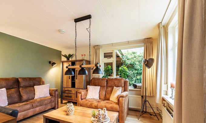 Municipality of Epe Casa | Nice holiday home in Emst with wellness and garden house