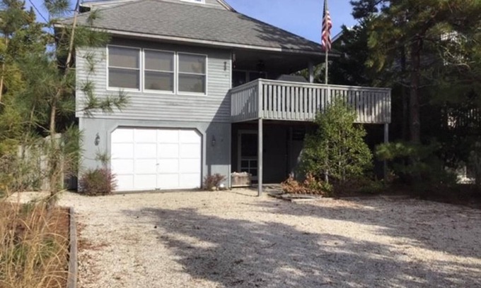 Barnegat Light Casa | Nice home in Barnegat Light with 3 Bedrooms, Internet and WiFi