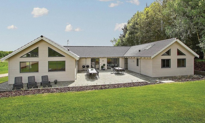 Fjellerup Strand Casa | Acogedora casa en Glesborg con WiFi