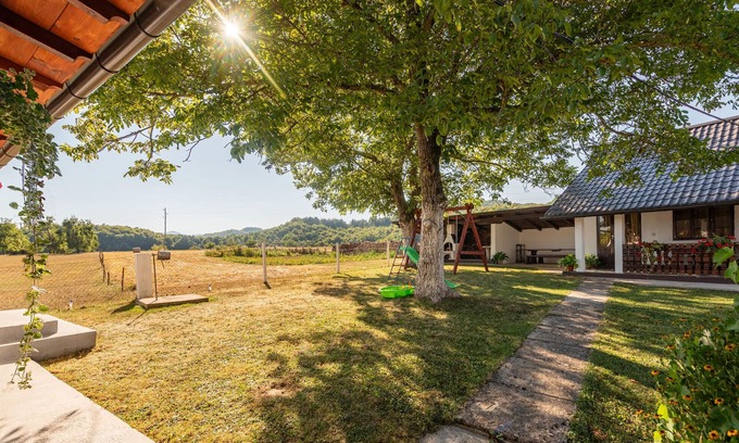 Gospic Casa | Bonita casa en Gospic con WiFi