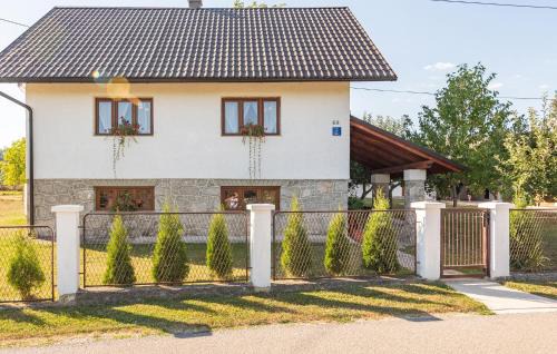 Gospic Casa | Nice Home In Gospic With Wifi