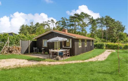 Hadsund Casa | Nice Home In Hadsund With Kitchen